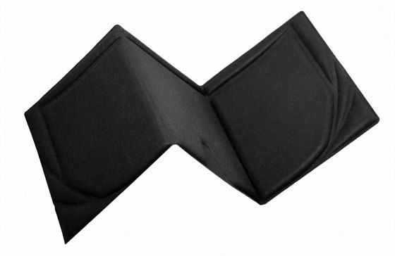 Шумоизоляция капота и утеплитель двигателя 2в1 HeatShield (1350*600)